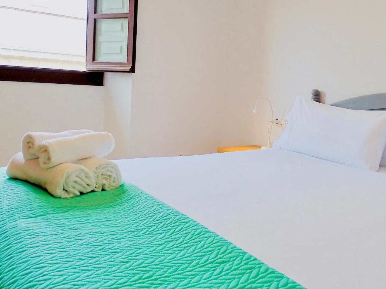 Lemonsuites Mercato Малага Екстер'єр фото